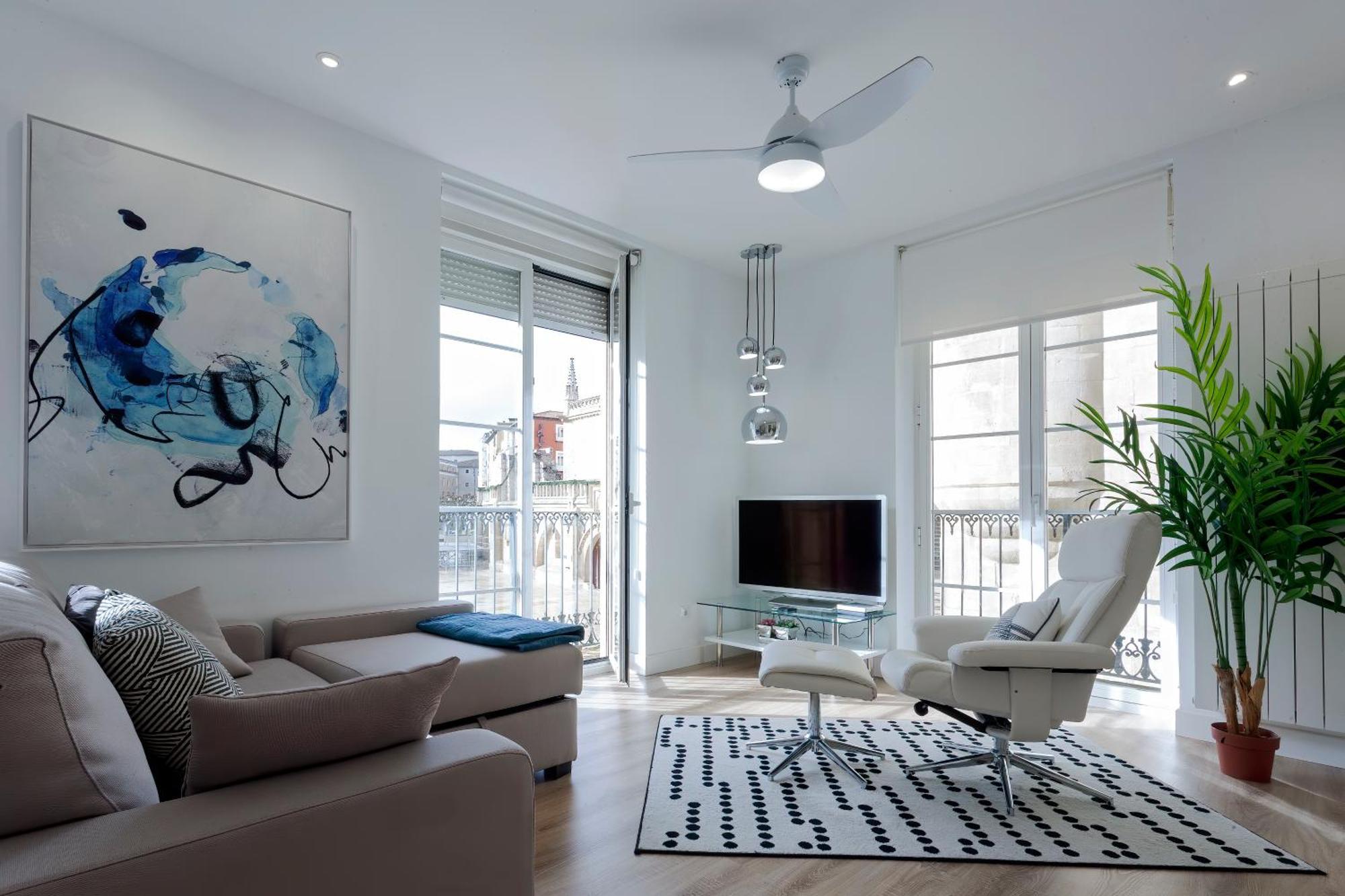 Cinco Balcones A La Catedral By Unique Rooms Burgo Екстериор снимка